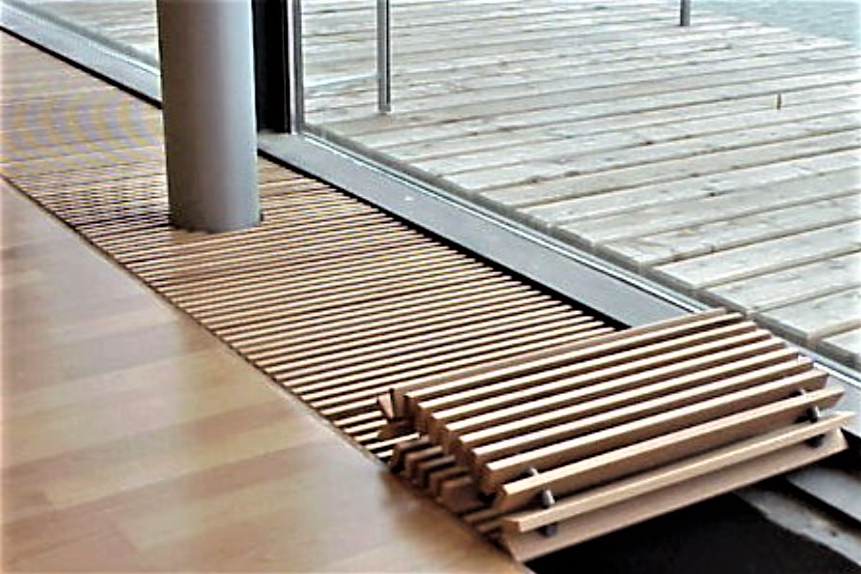 ADO Holz-Rollroste Heizungsroste Referenz Golm