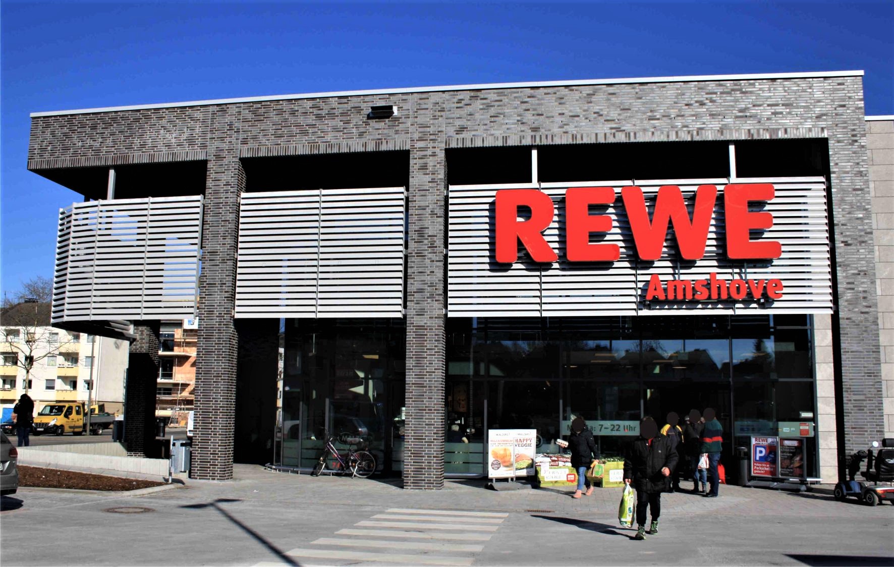 ADO Sonnenschutz SB-EL elliptische Aluminium-Hohlprofile Referenz Dortmund