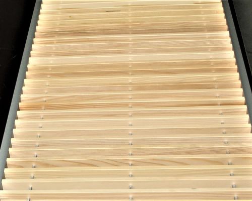 ADO Kammroste Linearroste KR aus Holz und Metall