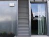 ADO Fassadenverkleidung aus Aluminium als Sichtschutz vor Fenster