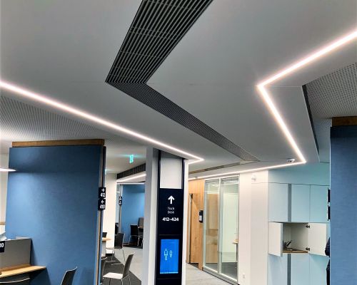 ADO Lüftungsgitter aus Aluminium LG-T in Decke verbaut
