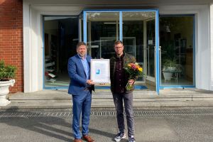 ADO erhält CrefoZert Creditreform Bonitätszertifikat 