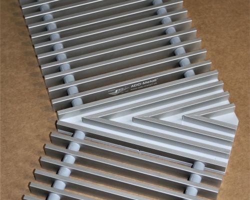 ADO Rollroste Heizungsroste Alu-FL variable Eckausführungen