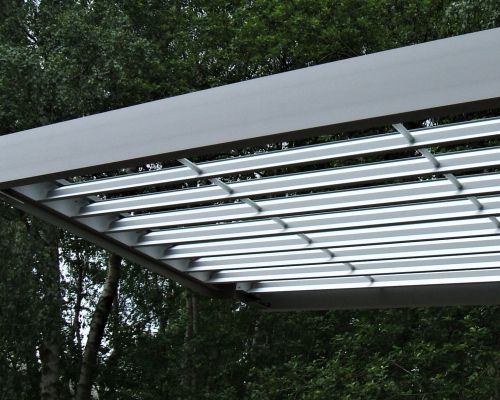 ADO Sonnenschutz SB-S aus S-förmigem Alu-Profil 