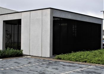 ADO Fassadenverkleidung FR Typ C Lamellenfassade